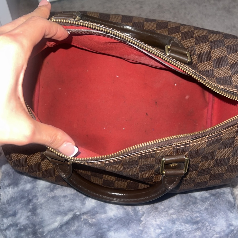 Louis Vuitton Speedy Monogram Handbag 👜🤎 - Picture 3 of 7
